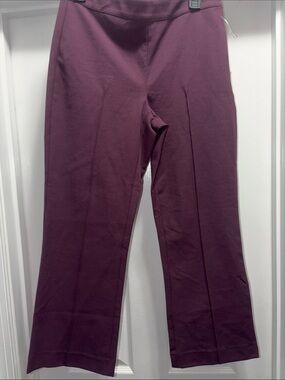 Vince Crop Side Zip Pants - Plum
Fall Ready